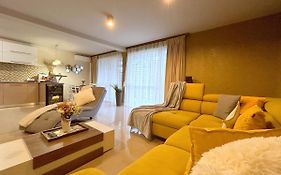 Thea Apartment